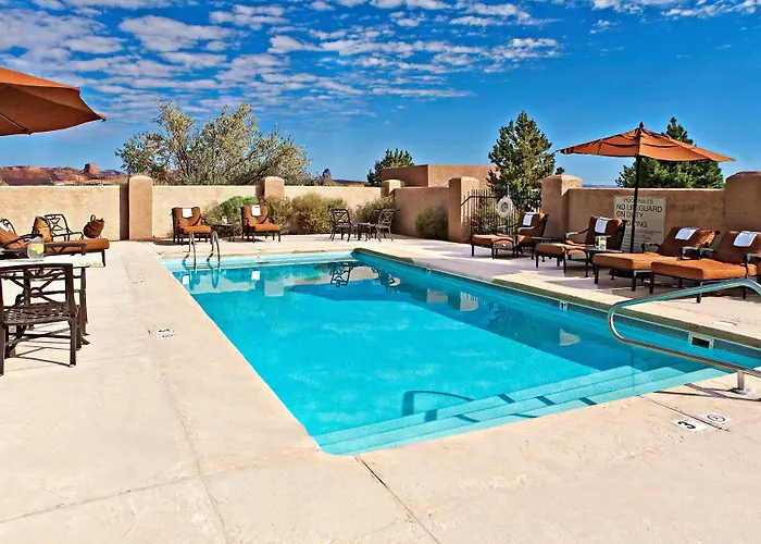 Hotel Hampton Monument Valley 3*