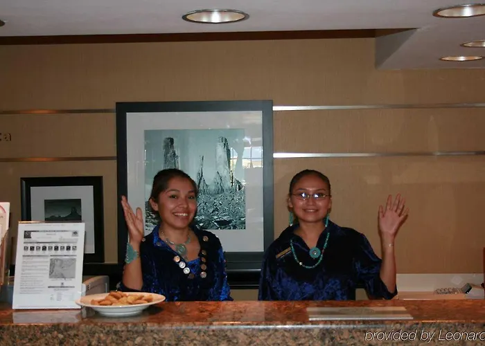 Hampton Monument Valley Hotel 3*